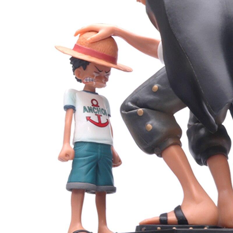 Figurine Luffy et Shanks Royaume Figurine