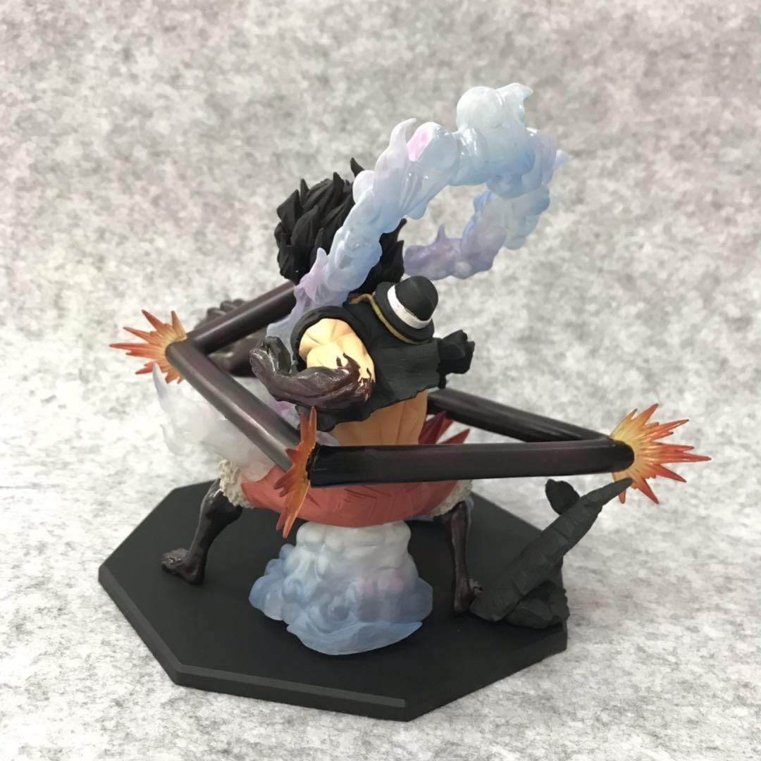 Figurine Luffy Gear 4 Snakeman Royaume Figurine