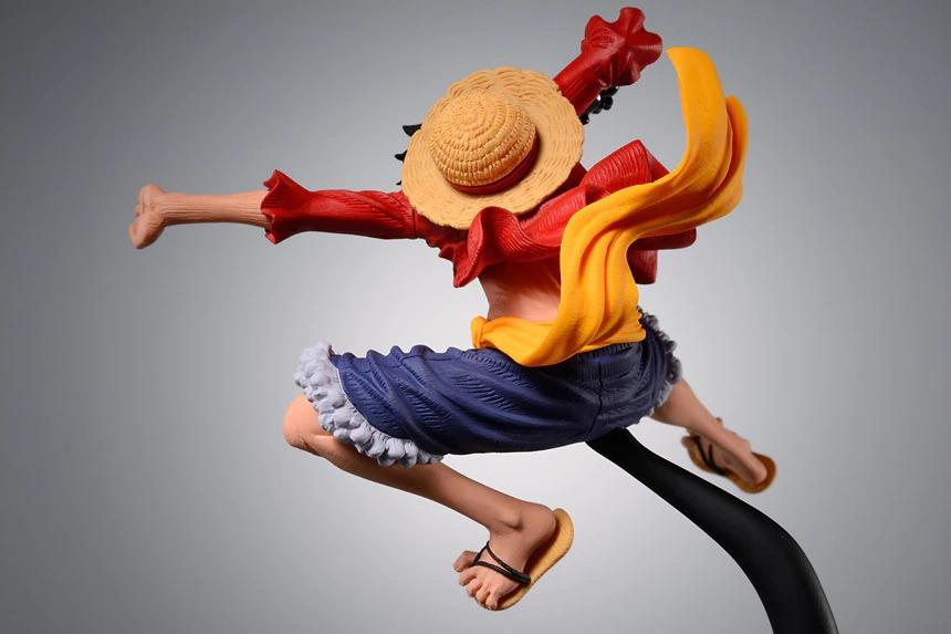 Figurine Luffy Jet Pistolet Royaume Figurine