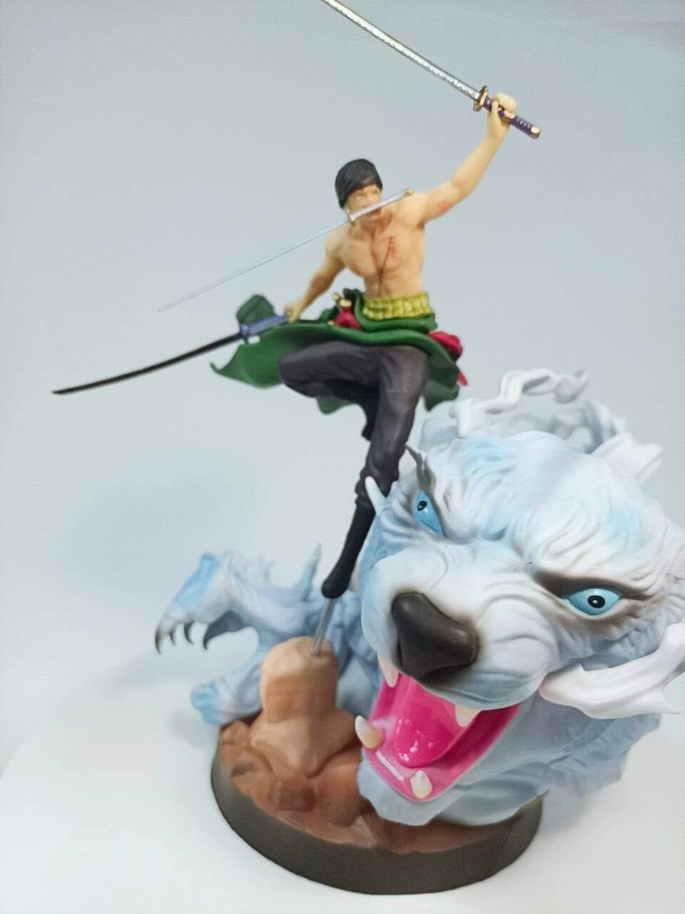 Figurine One Piece Zoro Tigre Royaume Figurine