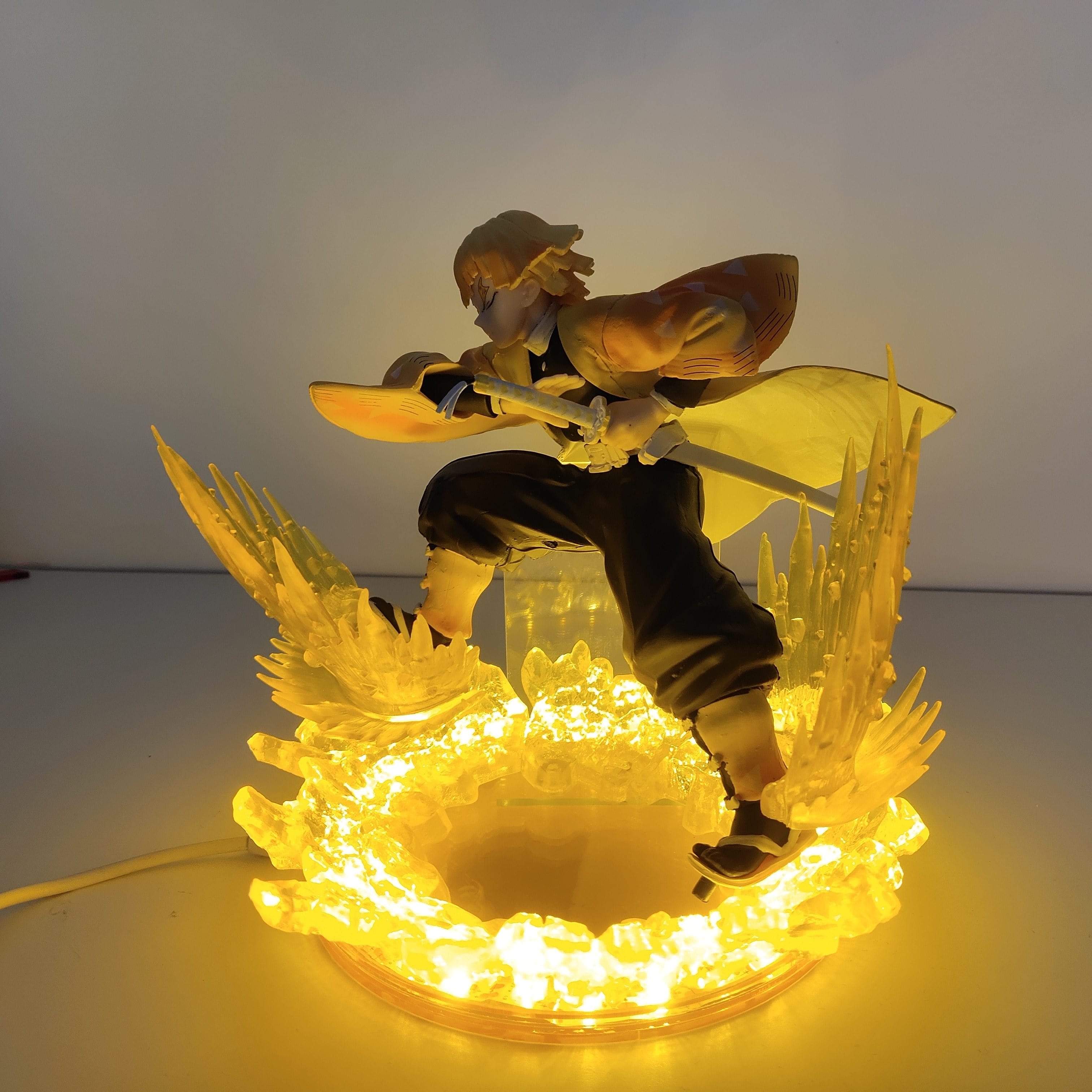 Figurine Zenitsu LED Royaume Figurine